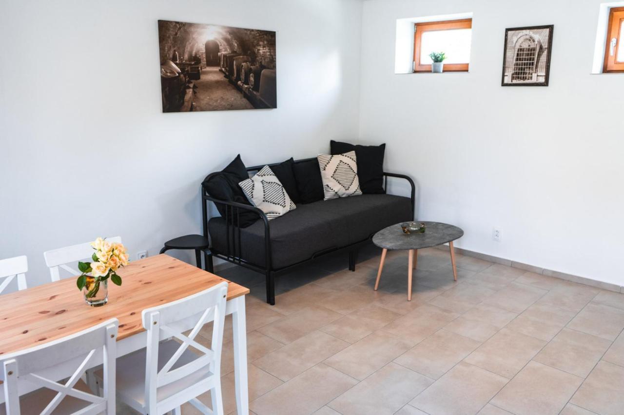 Apartmany Pulgary Bulhary Eksteriør billede